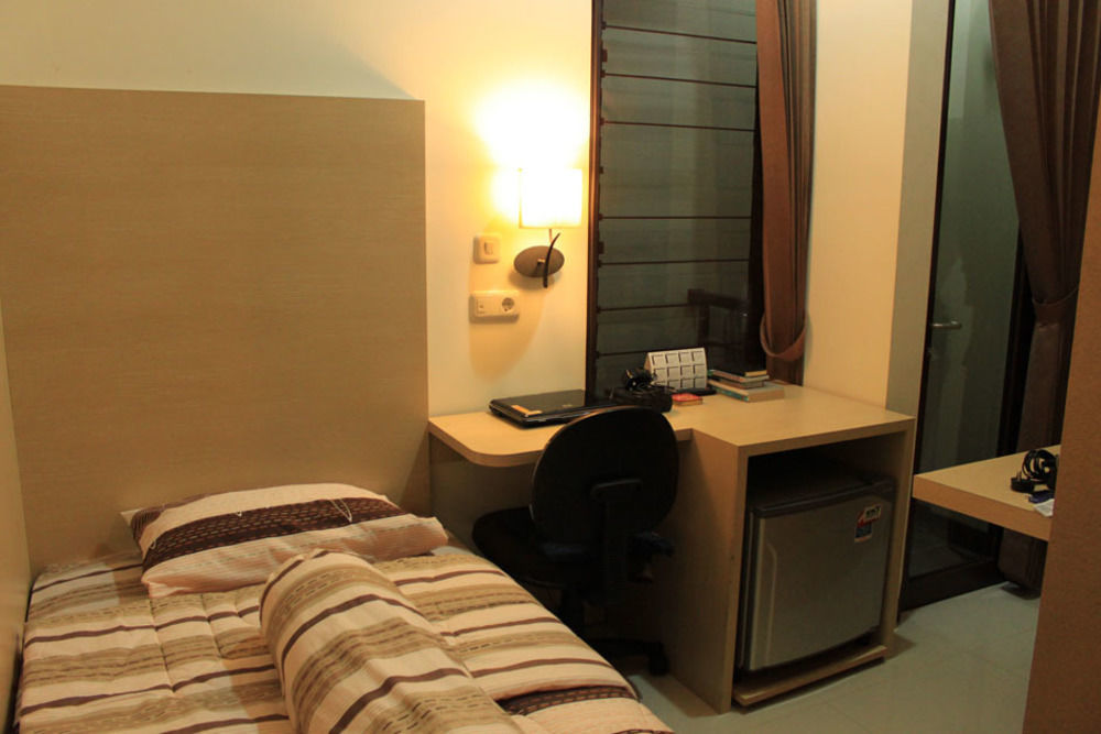 Hotel Griya Amartha à Jakarta Extérieur photo
